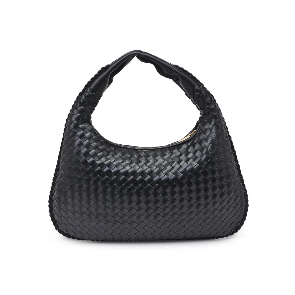 Adela Hobo