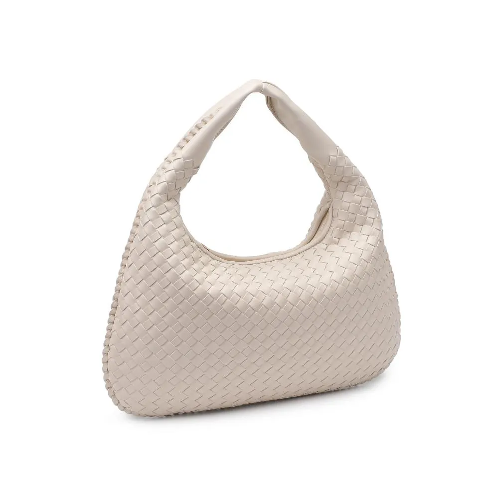 Adela Hobo